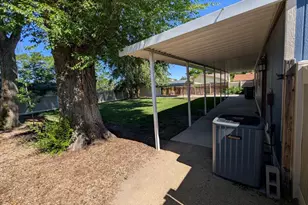8780 S 250 E, Sandy, UT 84070 - Photo 16