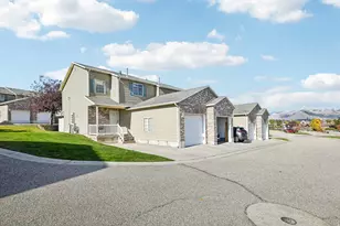 4827 S 1800 W, Roy, UT 84067 - Photo 2