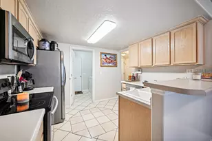 4827 S 1800 W, Roy, UT 84067 - Photo 10