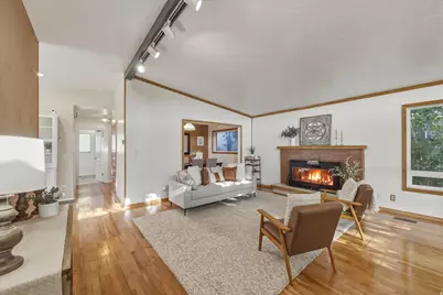 502 N Main St, Bountiful, UT 84010 - Photo 6