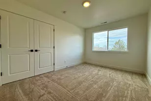 121 E 730 N, Tooele, UT 84074 - Photo 20