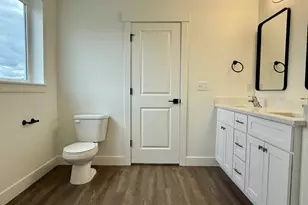 121 E 730 N, Tooele, UT 84074 - Photo 8