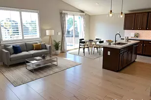 513 W Aspen Peak Dr S, South Jordan, UT 84095 - Photo 2