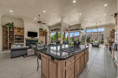2639 San Marcus Cir, Saint George, UT 84770 - Photo 10
