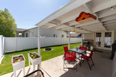 580 N 2400 W, Vernal, UT 84078 - Photo 32