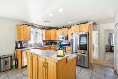 580 N 2400 W, Vernal, UT 84078 - Photo 12