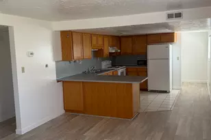 4372 S 700 W, Ogden, UT 84405 - Photo 10