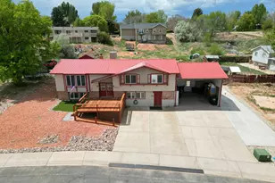 85 N Wendell Ln, Roosevelt, UT 84066 - Photo 2