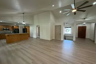 301 N Balsam Wy, Price, UT 84501 - Photo 6