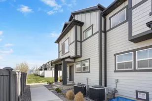 4423 E Longleaf Ln, Eagle Mountain, UT 84005 - Photo 20