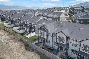 4423 E Longleaf Ln, Eagle Mountain, UT 84005 - Photo 28