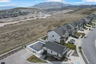 4423 E Longleaf Ln, Eagle Mountain, UT 84005 - Photo 22