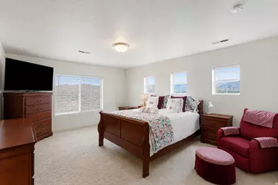 4423 E Longleaf Ln, Eagle Mountain, UT 84005 - Photo 10