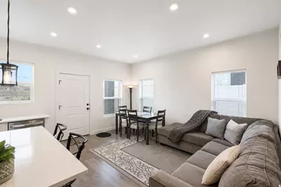 4423 E Longleaf Ln, Eagle Mountain, UT 84005 - Photo 8