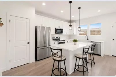 4423 E Longleaf Ln, Eagle Mountain, UT 84005 - Photo 4