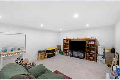 4423 E Longleaf Ln, Eagle Mountain, UT 84005 - Photo 14