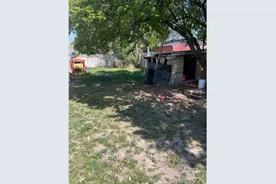 4473 W Manhatten Dr S, Salt Lake City, UT 84120 - Photo 18