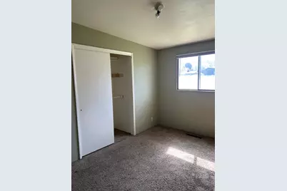 4473 W Manhatten Dr S, Salt Lake City, UT 84120 - Photo 8