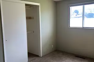 4473 W Manhatten Dr S, Salt Lake City, UT 84120 - Photo 8