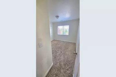 838 W Freedom Point Way, Bluffdale, UT 84065 - Photo 14