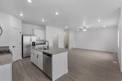 7335 Slick Rock Way N, Eagle Mountain, UT 84005 - Photo 6