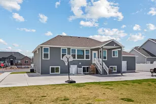 4352 W 3600 S, West Haven, UT 84401 - Photo 32