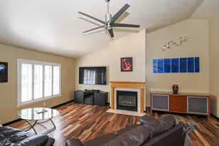 6289 S River Bluffs Rd W, Murray, UT 84123 - Photo 10
