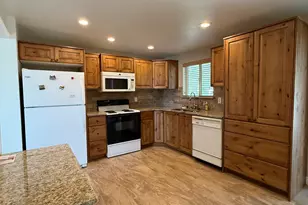 5202 S 2675 W, Roy, UT 84067 - Photo 12