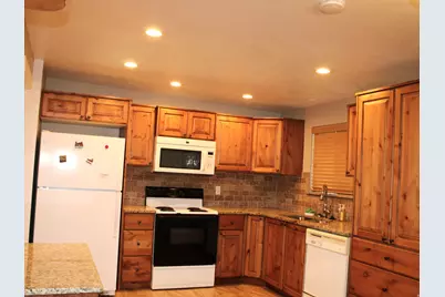 5202 S 2675 W, Roy, UT 84067 - Photo 10
