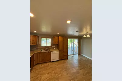 5202 S 2675 W, Roy, UT 84067 - Photo 18