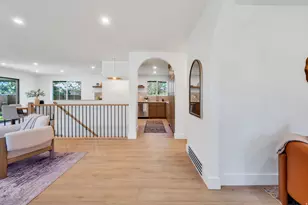 2050 E Wildwood Dr, Holladay, UT 84121 - Photo 10
