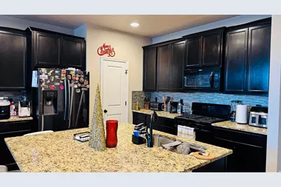 5685 W Pelican Ln, West Valley, UT 84118 - Photo 2