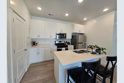 139 E 550 N #202B, Providence, UT 84332 - Photo 12