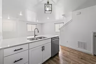 5102 W Encore Ct, Herriman, UT 84096 - Photo 8