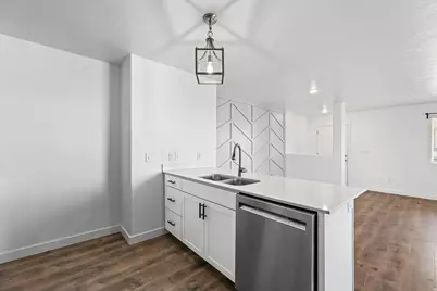 5102 W Encore Ct, Herriman, UT 84096 - Photo 6