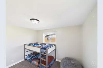 215 W 700 N, Clearfield, UT 84015 - Photo 18