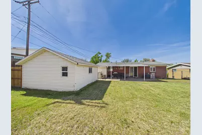 215 W 700 N, Clearfield, UT 84015 - Photo 22