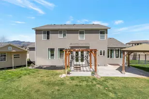 6729 W Clear Water Dr, Herriman, UT 84096 - Photo 38