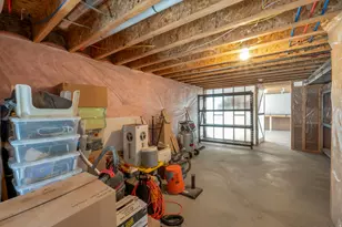 6729 W Clear Water Dr, Herriman, UT 84096 - Photo 32