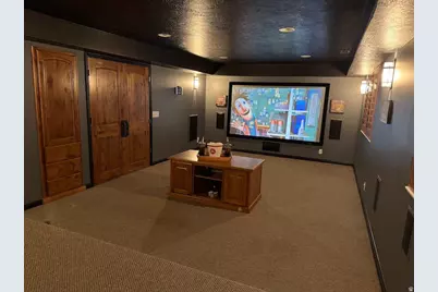 2387 W 650 N, Layton, UT 84041 - Photo 10