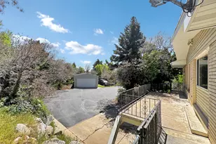 2342 E Combe Rd S, Uintah, UT 84403 - Photo 38