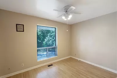 2342 E Combe Rd S, Uintah, UT 84403 - Photo 26
