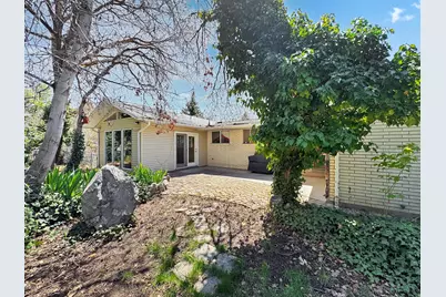 2342 E Combe Rd S, Uintah, UT 84403 - Photo 36
