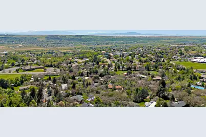 2342 E Combe Rd S, Uintah, UT 84403 - Photo 52