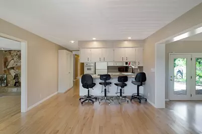 2342 E Combe Rd S, Uintah, UT 84403 - Photo 18