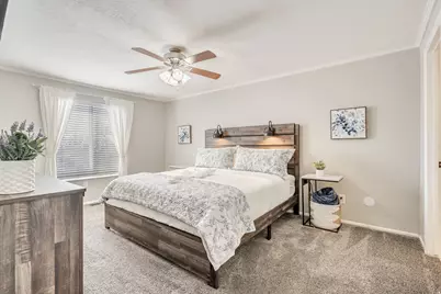 9926 S Lannae Dr, Sandy, UT 84094 - Photo 8