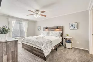 9926 S Lannae Dr, Sandy, UT 84094 - Photo 8