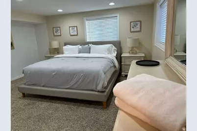 9926 S Lannae Dr, Sandy, UT 84094 - Photo 32