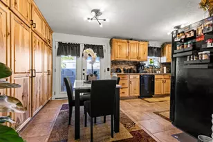 3712 W 7910 S, West Jordan, UT 84088 - Photo 10