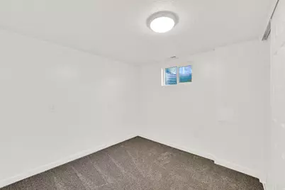 31 W Gordon Ave, Layton, UT 84041 - Photo 28